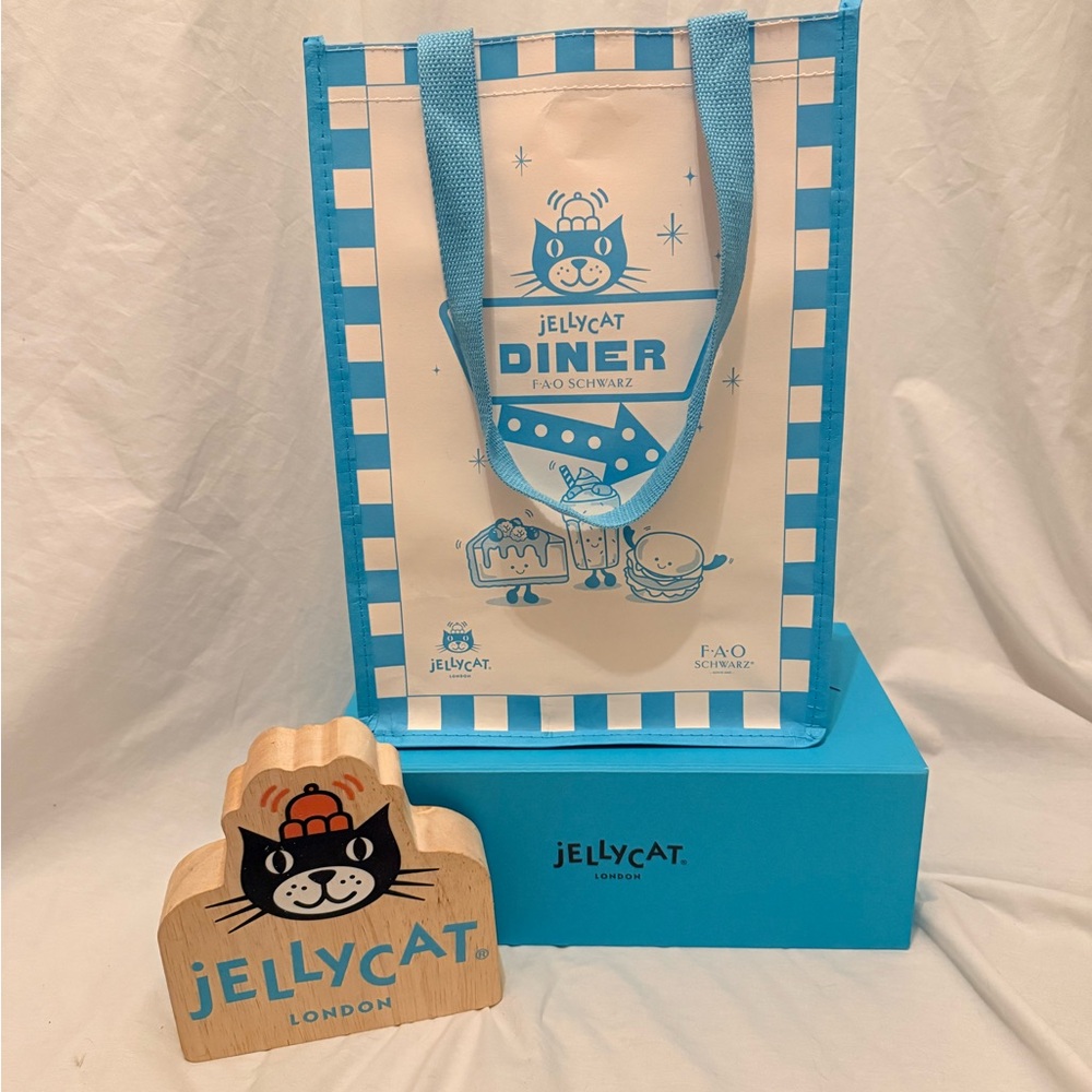NWT JELLYCAT FAO EXCLUSIVE DINER TOTE!!
